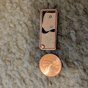 Snow White enamel pin